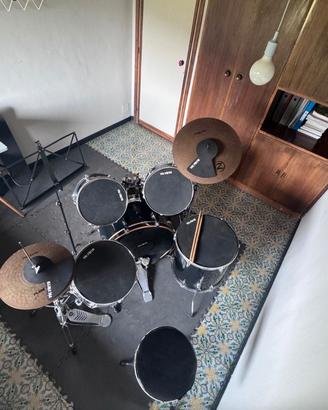 Yamaha Rydeen full drum set