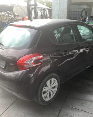 Ricambi Peugeot 208 2015 1.2 benzin hm01