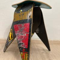 Sgabello com tavola skate riciclata