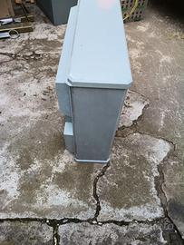 Cassetta per 4 contatori elettricità