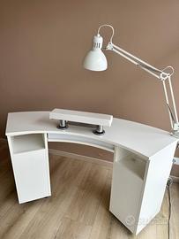 Tavolo manicure con aspiratore