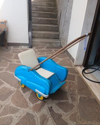 carrozzina  da bambino anni 50 in lamiera 