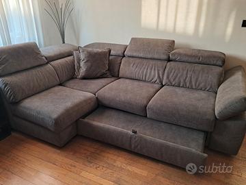 Divano letto angolare Poltronesofà COME NUOVO

