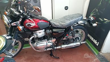 Kawasaki W 800 2024