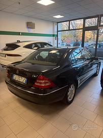 Luxury car Competition
