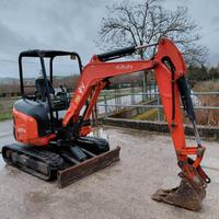 ESCAVATORE KUBOTA U 27 - 4 2015