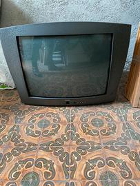 Televisore Saba disegnato da Philip Stark vintage