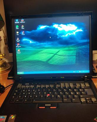 Notebook IBM Thinkpad R50e Computer Vintage
