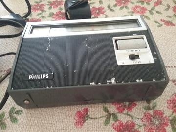 radio  philips da  riparare