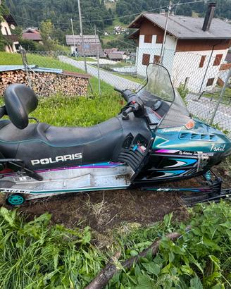 Motoslitta Polaris Indy