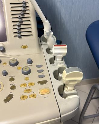 Ecografo GE Logiq 7 – 3 sonde + stampante