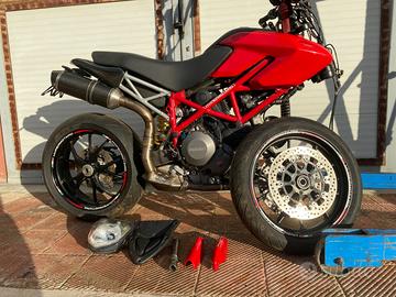 Ducati Hypermotard 796 ricambi Hypermotard 796