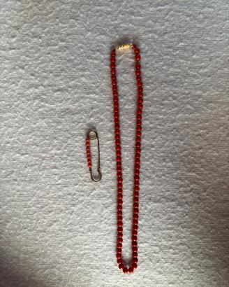 Collana  e spilla corallo