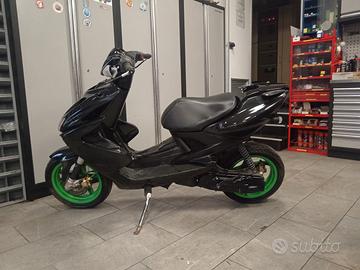 Yamaha aerox  50 2 t scooter