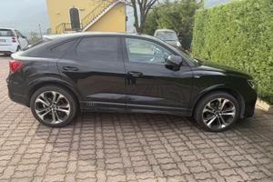 Audi q3 sportback identify black benzina 190