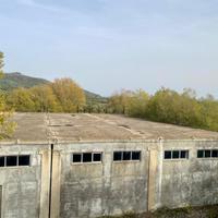 Locale commerciale/capannone