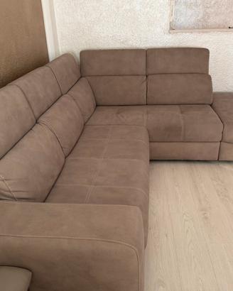 Divano letto angolare con continetore