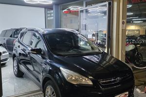 Ford Kuga 2.0 TDCI 140 CV 4WD Titanium