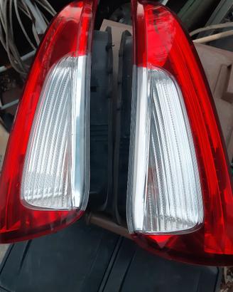 Fanali posteriori lancia musa