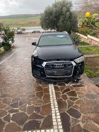 Audi Q3 sline 150 cv
