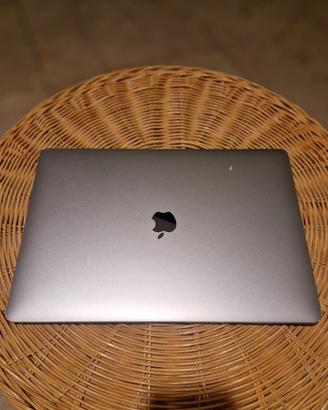 Apple MacBook Pro 15" (2018) - Intel i7, 32GB RAM,