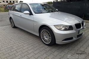 Ricambi Bmw 320 D Touring E 90 Anno 2007