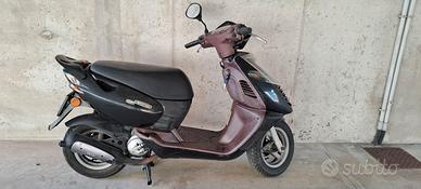 Aprilia sonic GP 50 cc a liquido