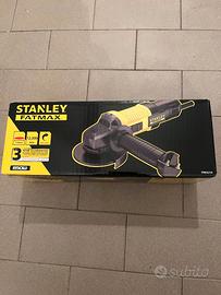 STANLEY FMEG210-QS Smerigliatrice