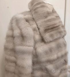 splendida pelliccia di visone grigio 