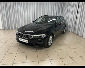 BMW Serie 5(G30/31/F90) - 520d Touring Business