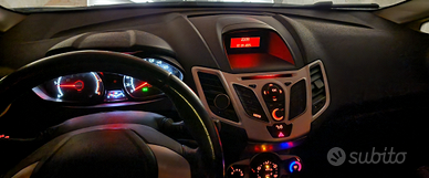 Ford Fiesta 5 porte nera 1.5 Diesel