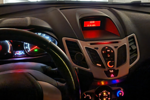 Ford Fiesta 5 porte nera 1.5 Diesel