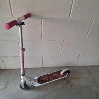 monopattino bambina 5-6 anni