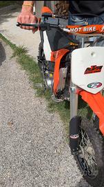 Pit bike