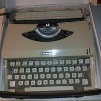 MACCHINA DA SCRIVERE PORTATILE ANTARES CAPRI