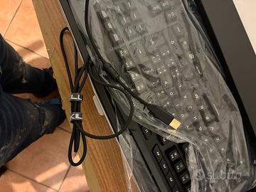 Tastiera gaming a led