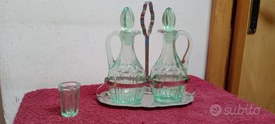 set oliera vetro vintage  ampolla verde 