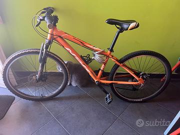 Mountain bike NSR modello TC400
