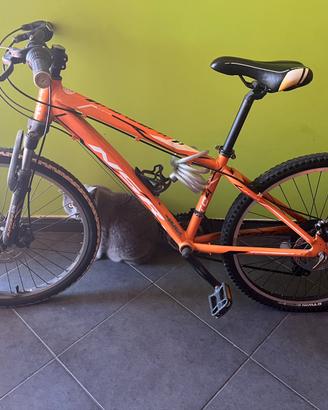 Mountain bike NSR modello TC400