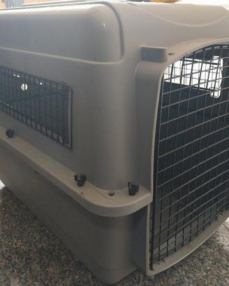 cuccia per cani , mai utilizzata