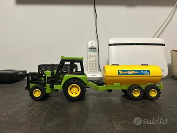 Bruder Trattore con rimorchio