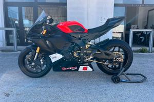 Yamaha YZF R1 GYTR