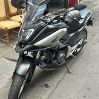Honda nc 750