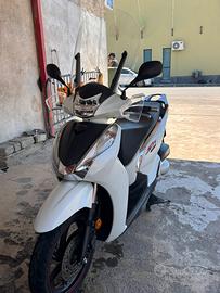 Honda Sh 300