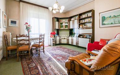 3 LOCALI CUCINA ABITABILE, LIBERO SUBITO !