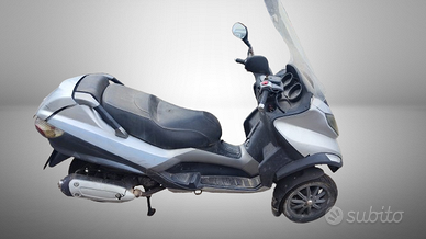 Ricambi usati Piaggio MP3 2008