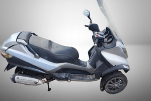 Ricambi usati Piaggio MP3 2008