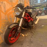 Ducati monster 695