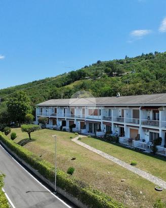 MONOLOCALE A TORRI DEL BENACO