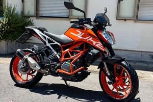 KTM Duke 390 (2020) – Patente A2 – 16.500 km